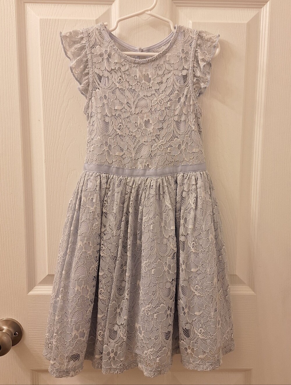 6/6x Light Blue Lace Flower Girl Dress By Zumie